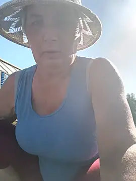 Snapshot of NicoleOlla chatting on June 20, 2026, 2:14 am NicoleOlla online show from June 20, 2026, 2:14 am