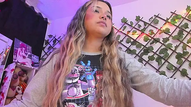 Snapshot of Pucaa_ chatting on March 1, 2025, 12:50 am Pucaa  online show from March 1, 2025, 12:50 am