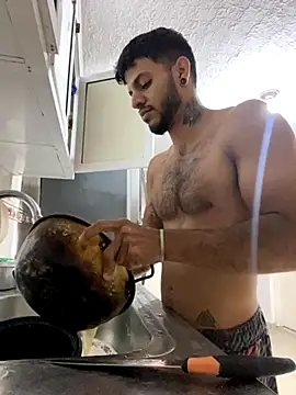 Snapshot of JuanBlade chatting on September 26, 2025, 2:10 pm JuanBlade online show from September 26, 2025, 2:10 pm