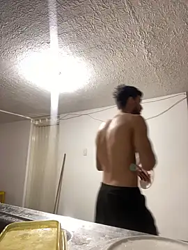 Snapshot of JuanBlade chatting on October 4, 2025, 3:43 pm JuanBlade online show from October 4, 2025, 3:43 pm