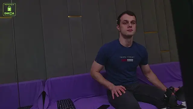 BrandonNorris online show from December 3, 2024, 3:22 pm