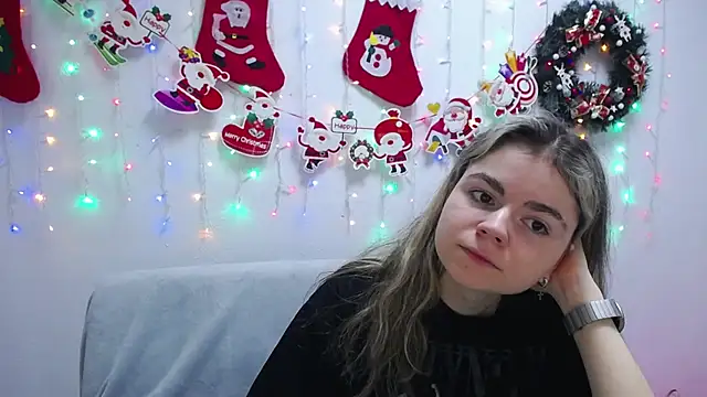TinaRedly online show from December 17, 2024, 3:50 am