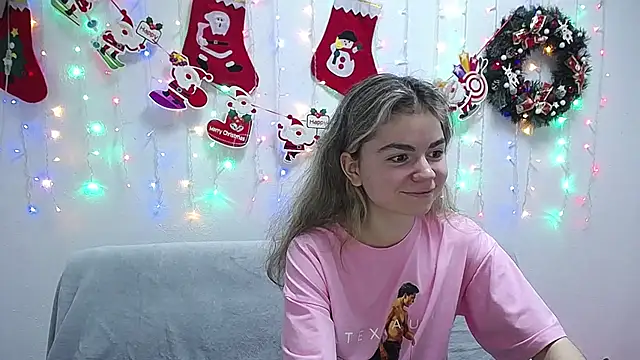 TinaRedly online show from December 19, 2024, 12:45 pm