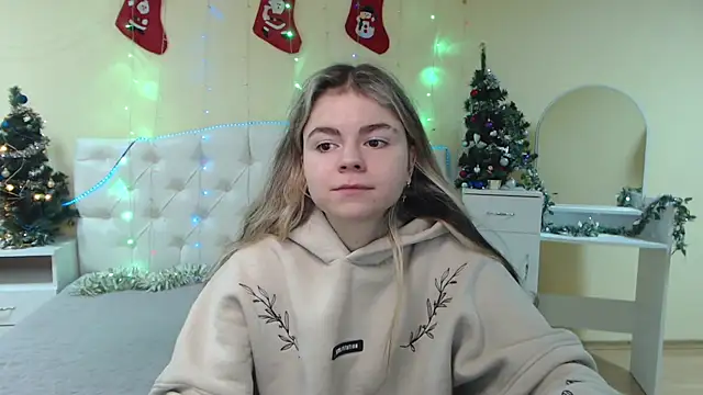 TinaRedly online show from December 21, 2024, 6:30 am