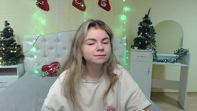 TinaRedly online show from December 28, 2024, 10:47 am