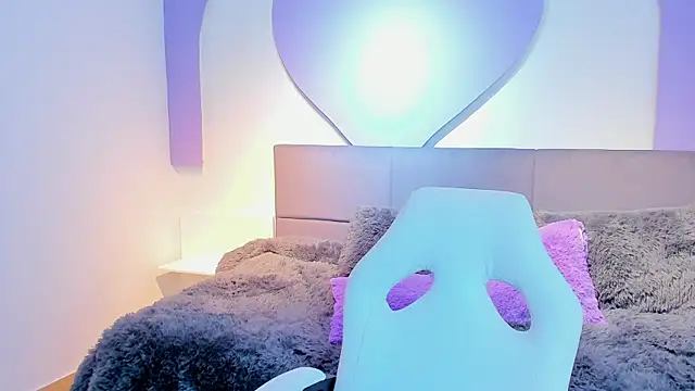 amira cute2 online show from January 15, 2025, 9:13 am