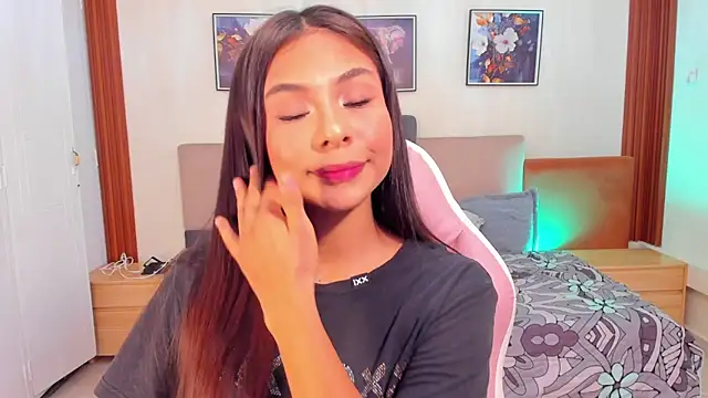 Snapshot of amira_cute2 chatting on September 19, 2025, 10:49 am amira cute2 online show from September 19, 2025, 10:49 am