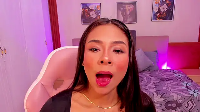 Snapshot of amira_cute2 chatting on September 20, 2025, 10:38 am amira cute2 online show from September 20, 2025, 10:38 am