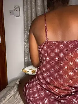 Snapshot of black-berry01 chatting on October 18, 2025, 1:30 am black-berry01 online show from October 18, 2025, 1:30 am