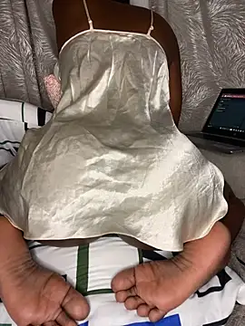 Snapshot of black-berry01 chatting on October 21, 2025, 5:24 pm black-berry01 online show from October 21, 2025, 5:24 pm