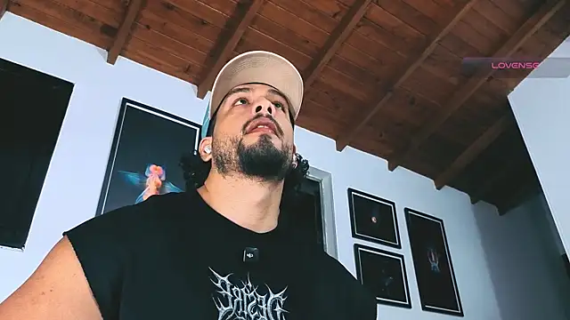 Snapshot of SilvaBranko chatting on March 13, 2026, 3:02 am SilvaBranko online show from March 13, 2026, 3:02 am