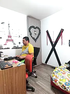 hotandfierylatinos2023 online show from March 6, 2025, 4:07 pm