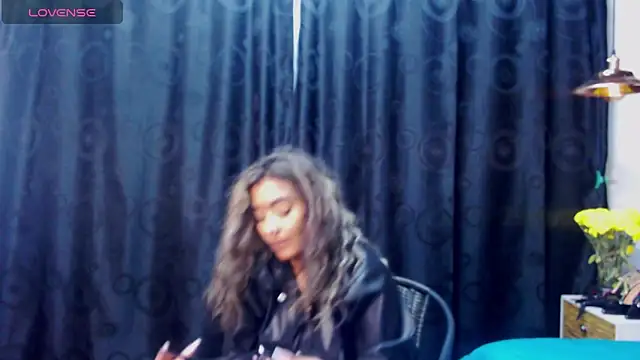 megan collins96 online show from December 27, 2024, 9:00 pm