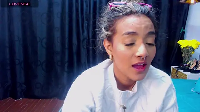 megan collins96 online show from December 29, 2024, 7:22 pm