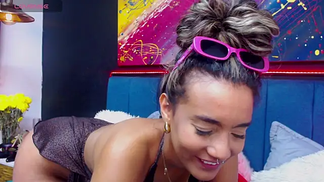 megan collins96 online show from December 29, 2024, 10:25 pm