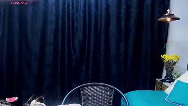 megan collins96 online show from January 17, 2025, 9:39 pm