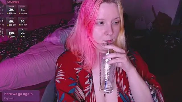 lissamuff online show from May 31, 2026, 5:42 pm
