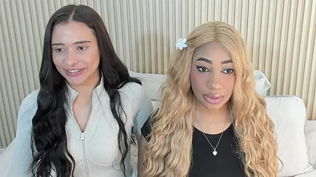 charlottebrowns  online show from May 1, 2026, 2:10 pm