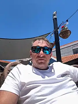 MrIsolated101 online show from January 11, 2025, 3:55 am