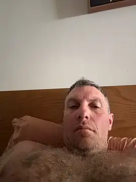 MrIsolated101 online show from February 6, 2026, 1:32 am