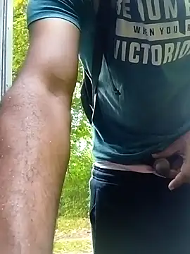 Snapshot of maleesa chatting on September 19, 2025, 5:20 am maleesa online show from September 19, 2025, 5:20 am