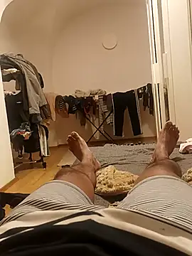 Snapshot of maleesa chatting on October 8, 2025, 7:55 pm maleesa online show from October 8, 2025, 7:55 pm