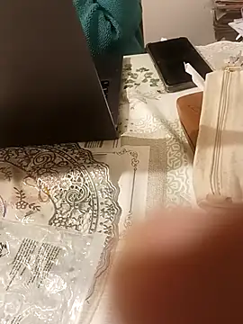 Snapshot of maleesa chatting on October 12, 2025, 6:18 pm maleesa online show from October 12, 2025, 6:18 pm