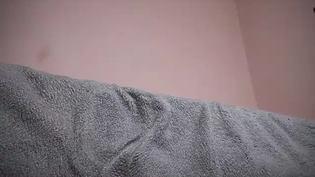 Osiiriis online show from January 17, 2025, 4:49 am