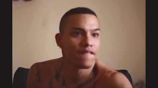 Osiiriis online show from March 12, 2025, 10:07 pm