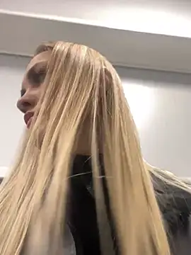 DreamGirl-777 online show from December 9, 2024, 3:50 am