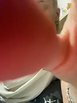 DreamGirl-777 online show from January 28, 2025, 1:49 pm