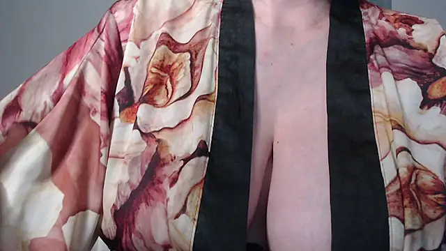 Snapshot of missdaniels chatting on October 7, 2025, 2:31 am missdaniels online show from October 7, 2025, 2:31 am