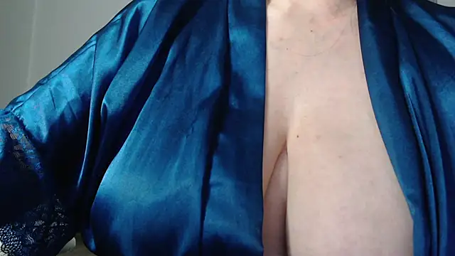 Snapshot of missdaniels chatting on October 11, 2025, 2:11 am missdaniels online show from October 11, 2025, 2:11 am