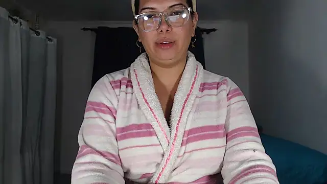 flowerdirtty online show from December 2, 2024, 4:20 am