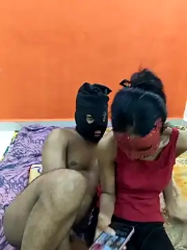 Snapshot of sexycouplemh09 chatting on March 25, 2026, 5:08 pm sexycouplemh09 online show from March 25, 2026, 5:08 pm