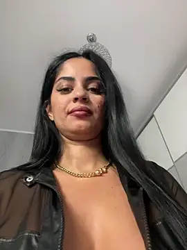  adelle online show from October 16, 2025, 12:17 pm