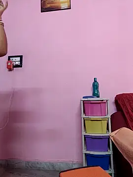 Kayra 34 online show from February 20, 2026, 9:54 am