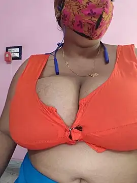Kayra 34 online show from May 13, 2026, 4:21 am