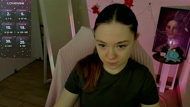 Florence meow online show from January 25, 2025, 7:38 am