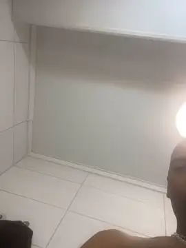 Snapshot of Elrubiolargo chatting on February 4, 2025, 5:55 pm Elrubiolargo online show from February 4, 2025, 5:55 pm