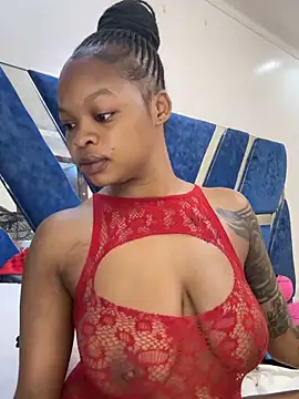 Snapshot of SexxyLunar chatting on September 22, 2025, 4:47 am SexxyLunar online show from September 22, 2025, 4:47 am