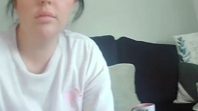 Snapshot of magical_mia chatting on October 4, 2025, 10:35 am magical mia online show from October 4, 2025, 10:35 am