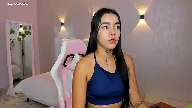 Snapshot of miagomezweb1 chatting on March 6, 2025, 1:24 pm miagomezweb1 online show from March 6, 2025, 1:24 pm