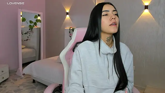 Snapshot of miagomezweb1 chatting on March 8, 2025, 12:30 pm miagomezweb1 online show from March 8, 2025, 12:30 pm