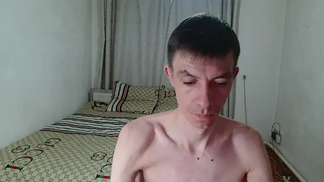 Snapshot of Alexey_sweety chatting on February 15, 2025, 1:27 pm Alexey sweety online show from February 15, 2025, 1:27 pm