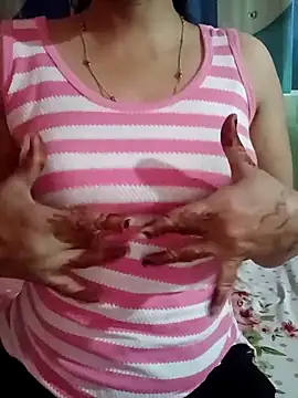 Snapshot of Ankita202 chatting on October 22, 2025, 4:24 am Ankita202 online show from October 22, 2025, 4:24 am