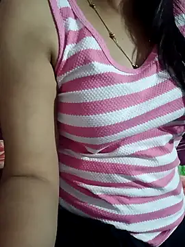 Ankita202 online show from December 22, 2025, 5:43 pm