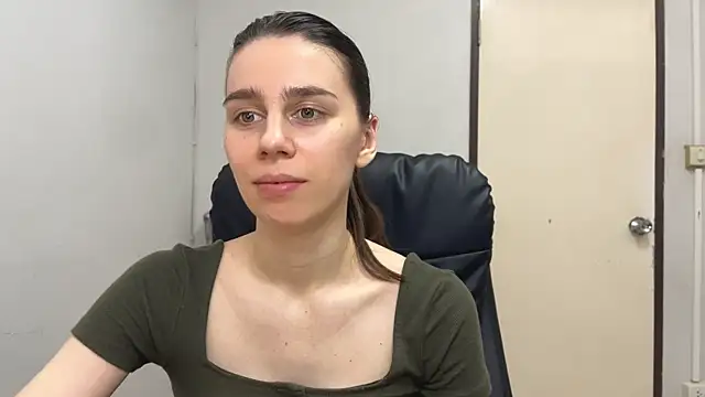 SassyJessi online show from February 7, 2025, 7:40 am