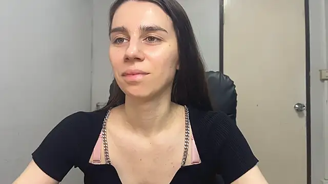 SassyJessi online show from March 13, 2025, 4:05 am