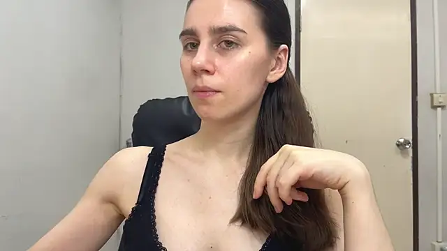 SassyJessi online show from March 21, 2025, 7:55 am